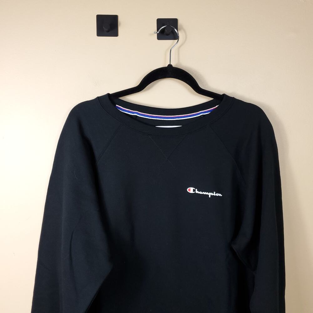 Champion Black Powerblend Boyfriend Graphic Crewneck Sweatshirt Size XL - Picture 2 of 10
